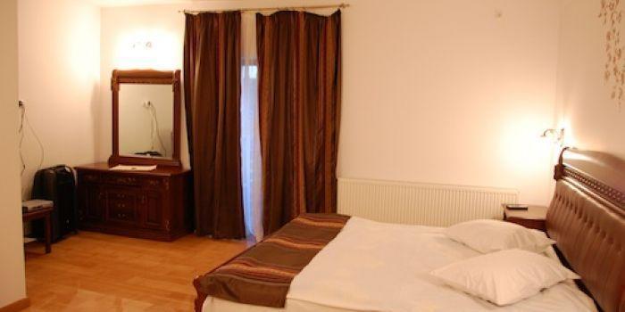 Complex Eos Hotel Valea Lupului  Ruang foto