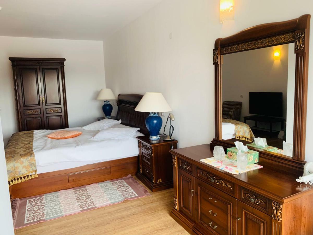 Complex Eos Hotel Valea Lupului  Bagian luar foto